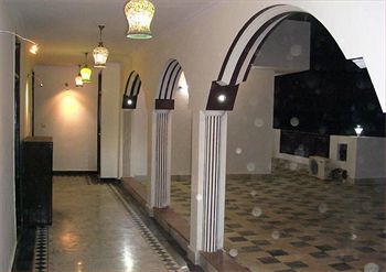 Agra Mahal Hotel Exterior photo